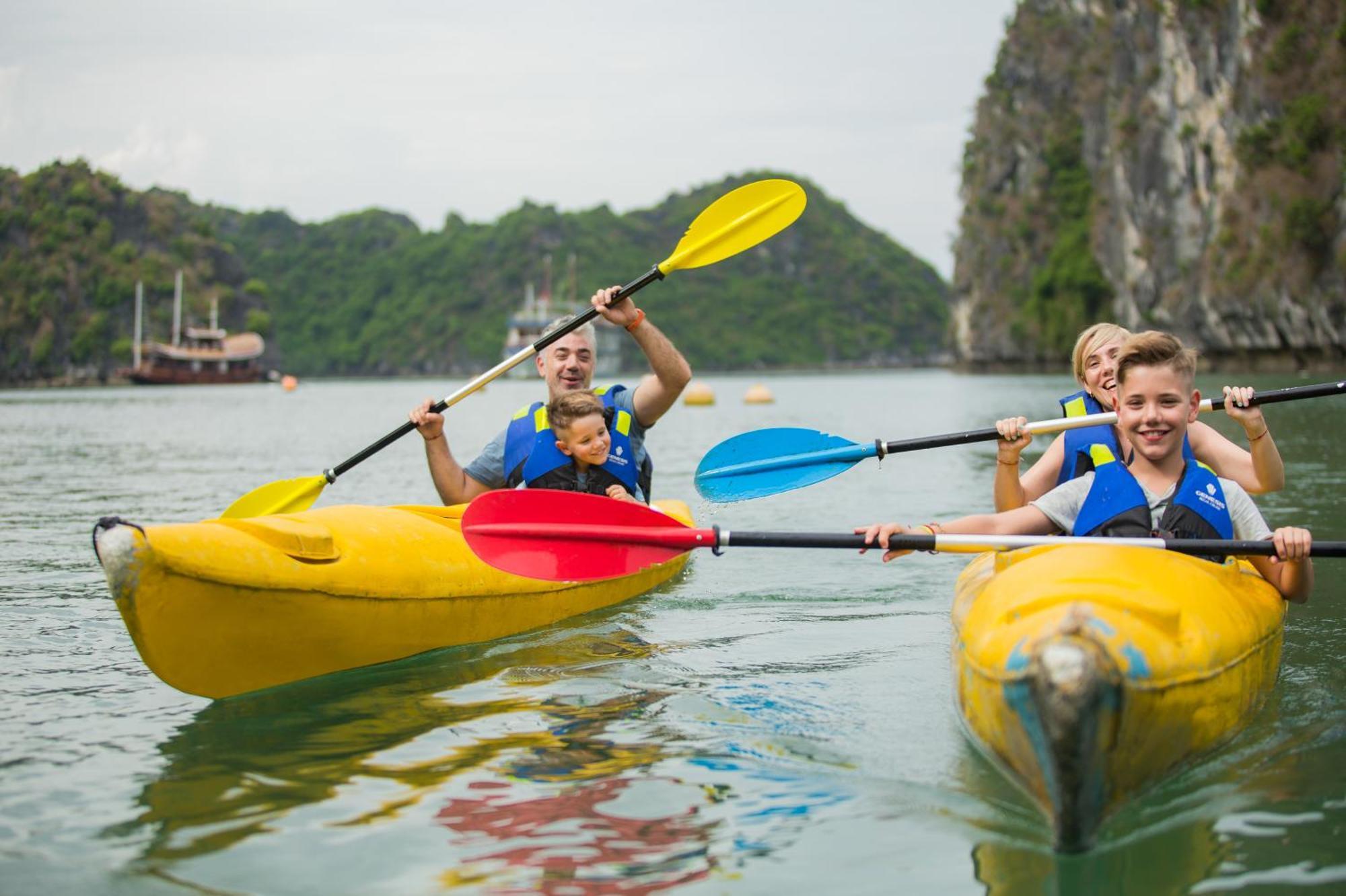 Genesis Luxury Regal Cruises Hotell Ha Long Exteriör bild