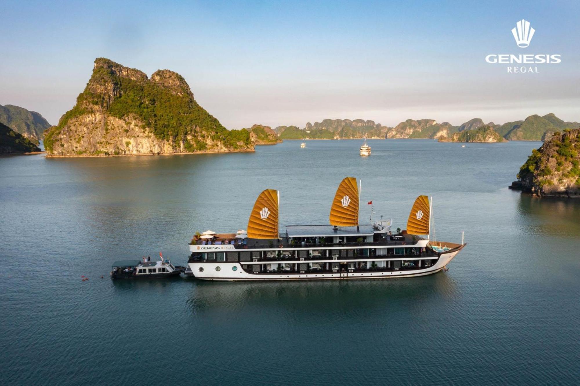 Genesis Luxury Regal Cruises Hotell Ha Long Exteriör bild
